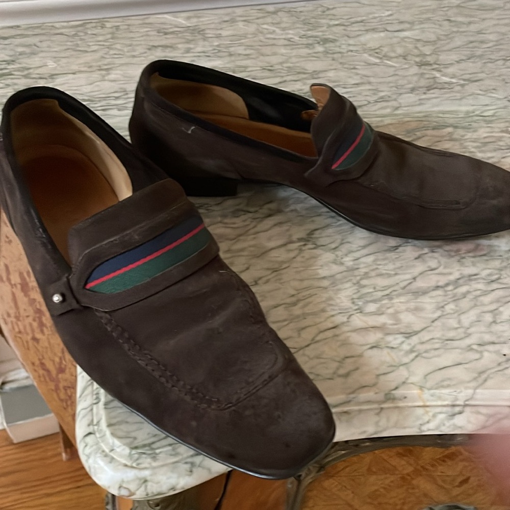 Gucci - Picture 2 of 5